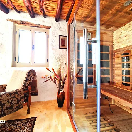 Boutique Traditional Spa Vila Newly Renovated 2023! *