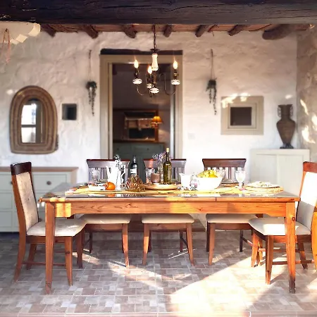 Boutique Traditional Spa Vila Newly Renovated 2023! * Pegeia
